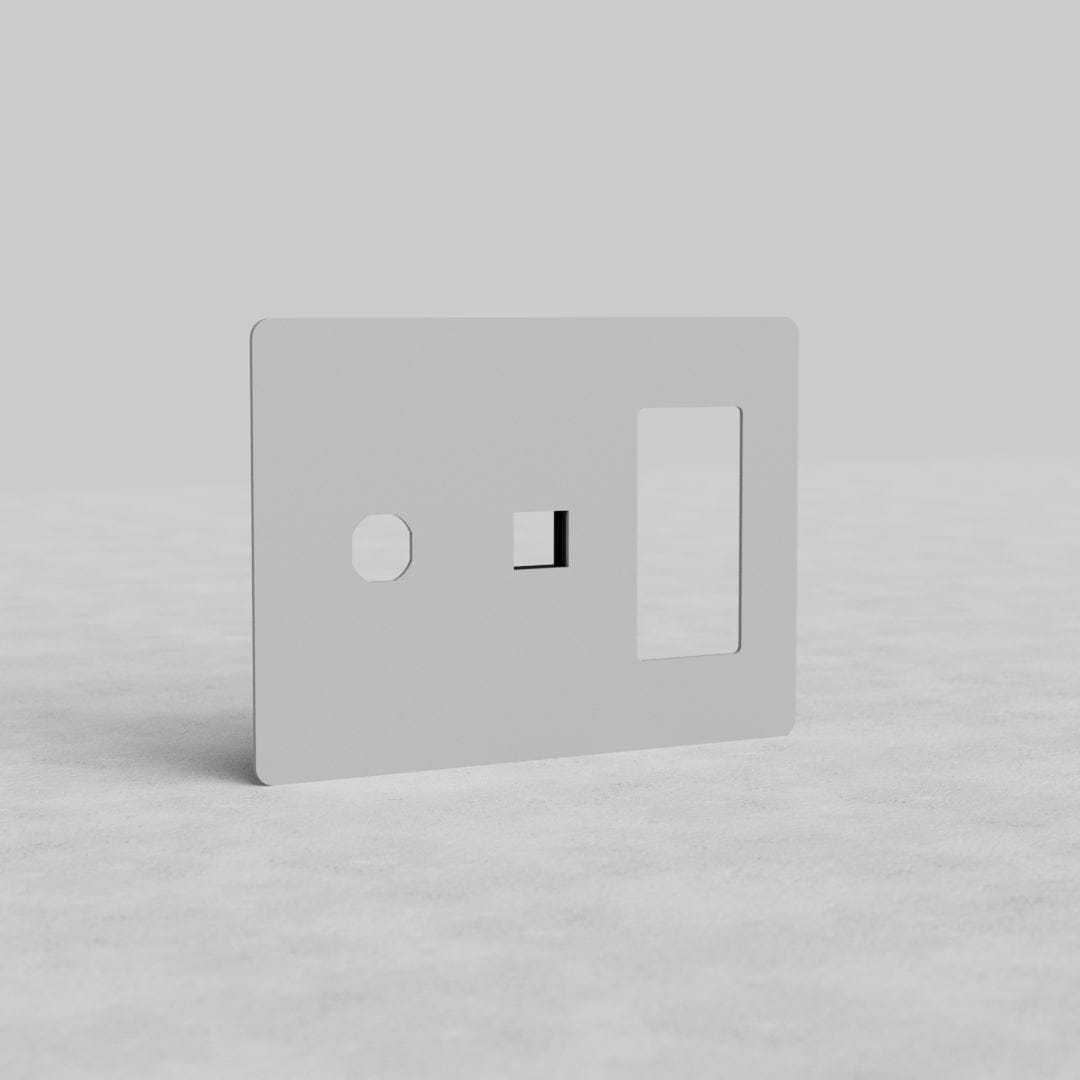White paintable 3G outlet, keystone, and switch plate Kew US with three cutouts for wiring modules.