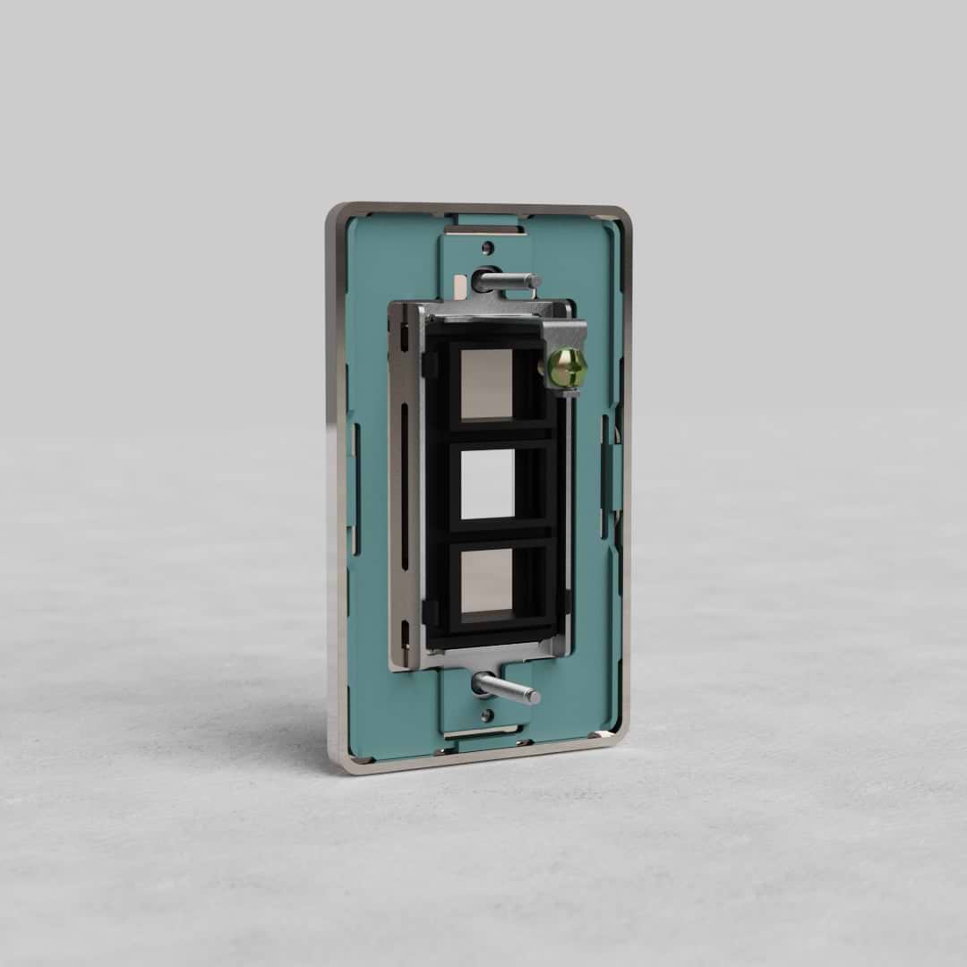 Rectangular 1G Keystone Plate Grove US in polished nickel finish, with a single keystone port, on neutral background.
