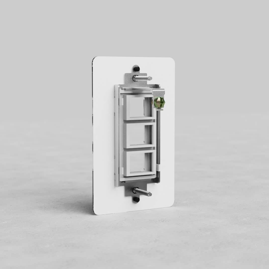 Clear 1-gang 3-port Keystone Plate Kew US for modular network or AV jacks, shown on a plain gray background.