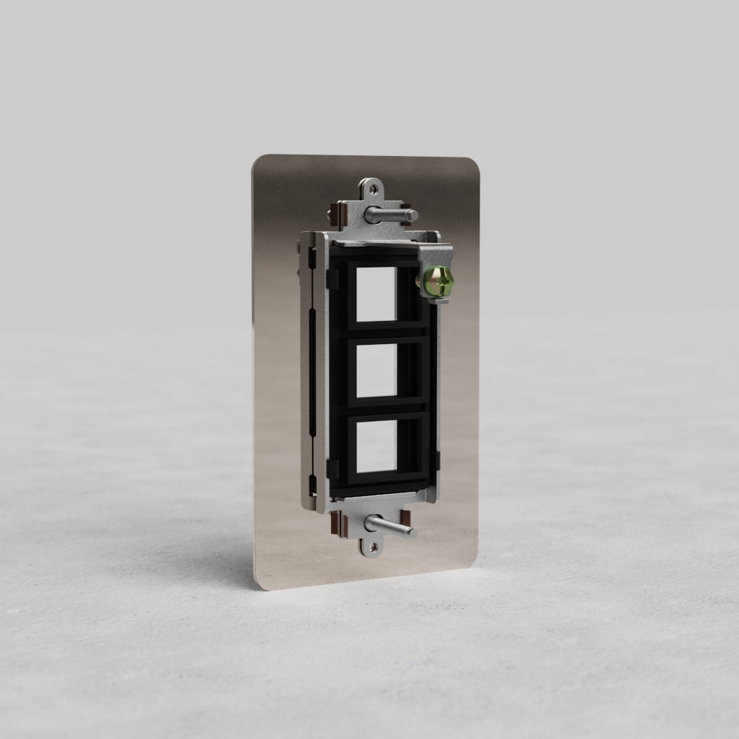 Polished Nickel 1G 3x Keystone Plate Kew US with three empty keystone slots, shown on a gray background.