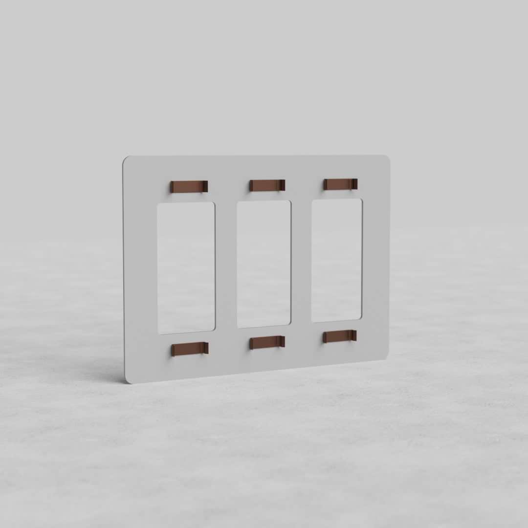 Paintable 3G Outlet Plate Kew US, white rectangular cover with three vertical outlet openings.