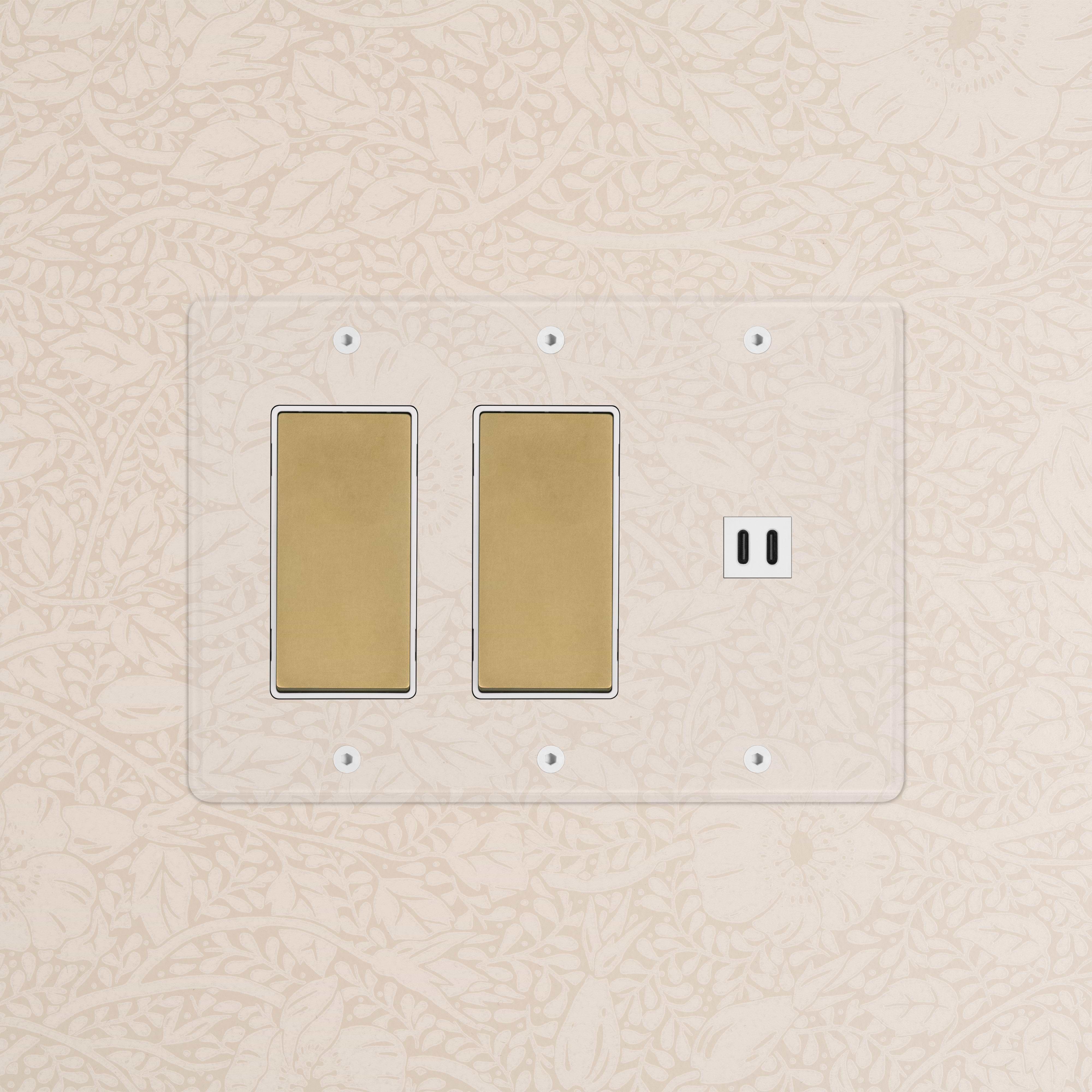 Kew 3G 2x Rocker Switch & Fast Charge USB - Clear Antique Brass White