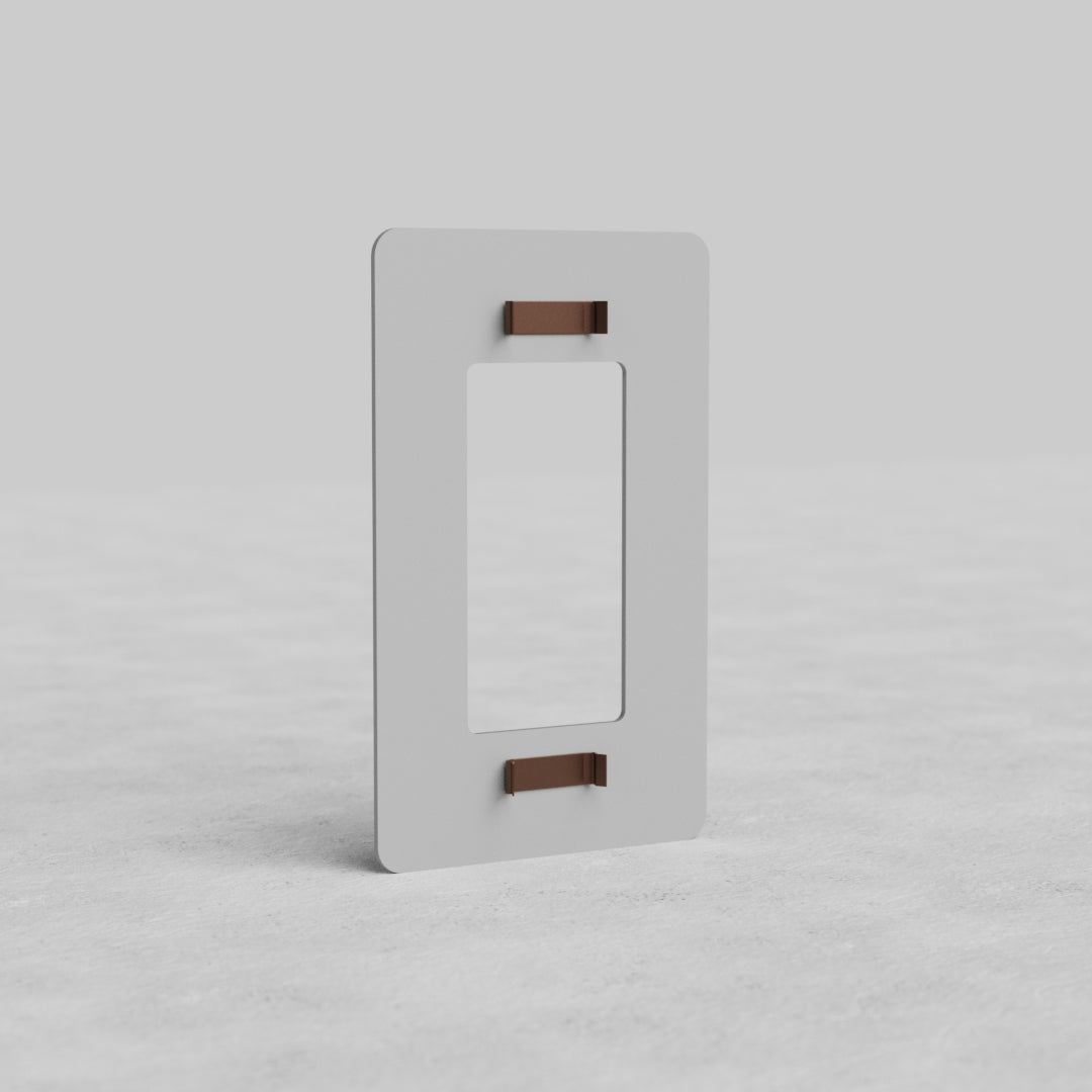 Paintable 1G Outlet Plate Kew US, white, rectangular with central cutout and two small brown clips.