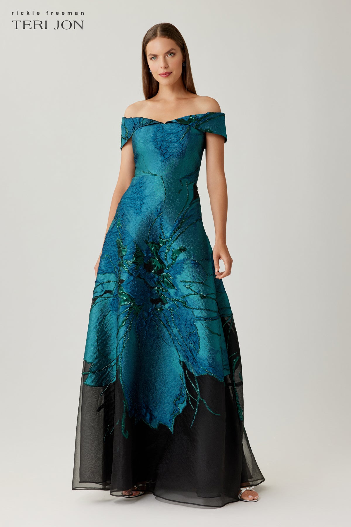 designer dresses for fuller figure Best Evening Dresses for Plus Size Women
