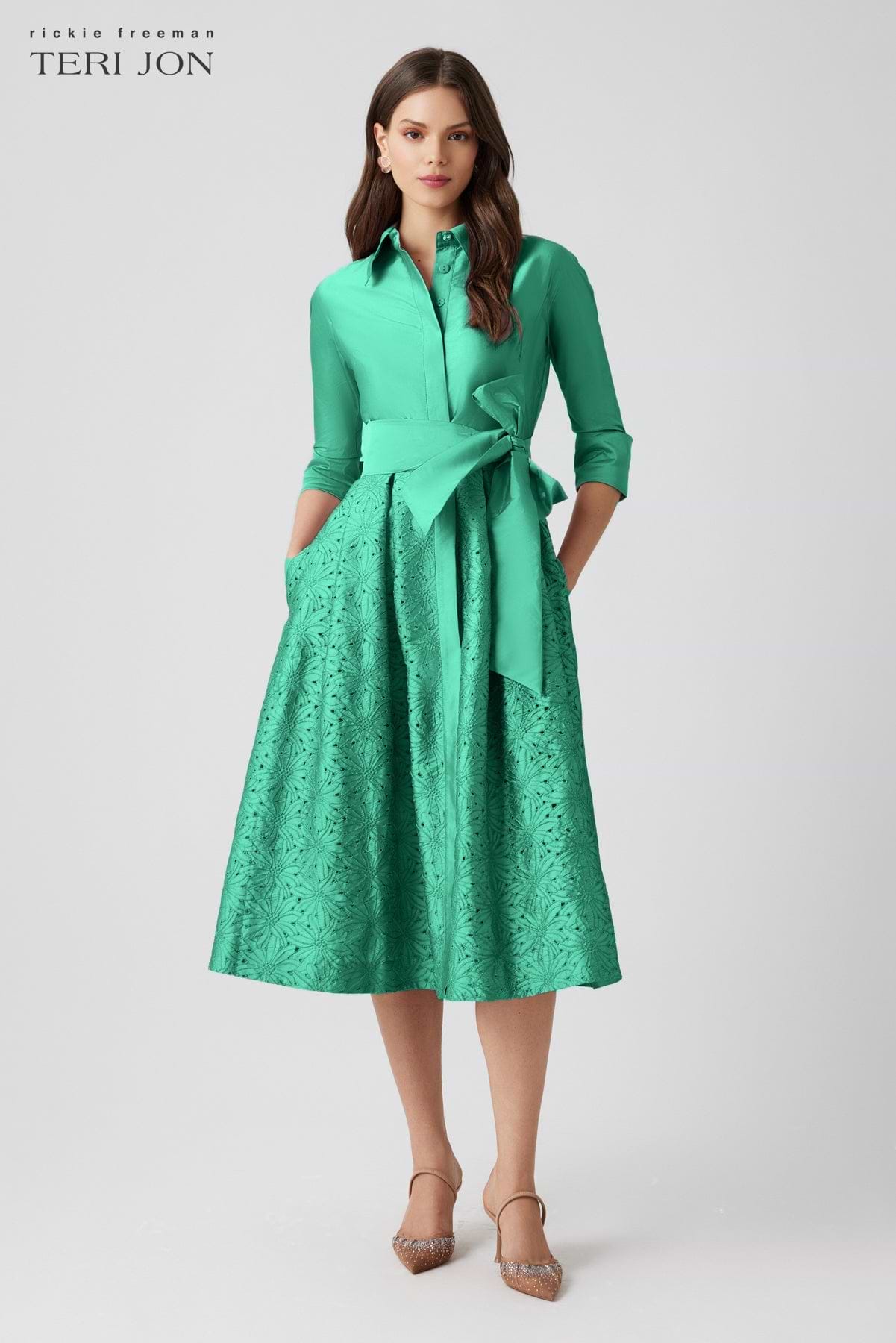 teri jon shirt dress 46L down center back Teri Jon Cotton Abstract Print