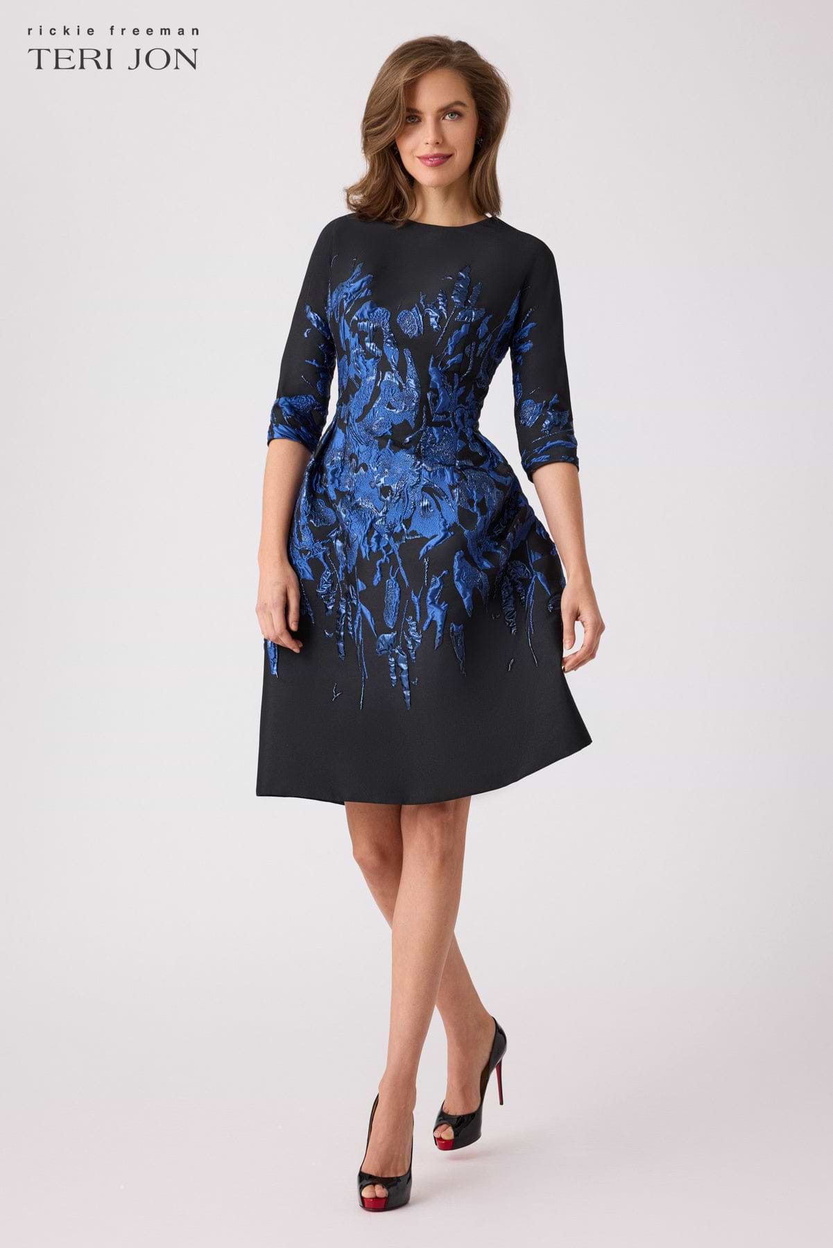 Color_Black/Royal