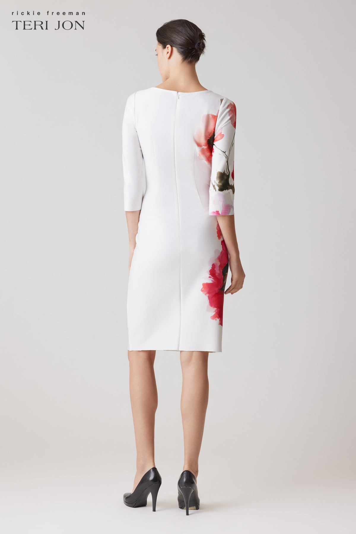 Color_White Multi