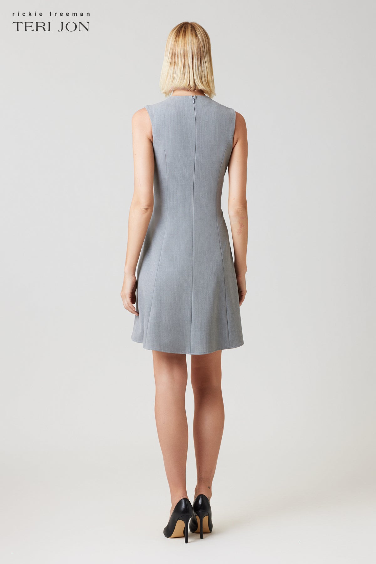 Color_Grey