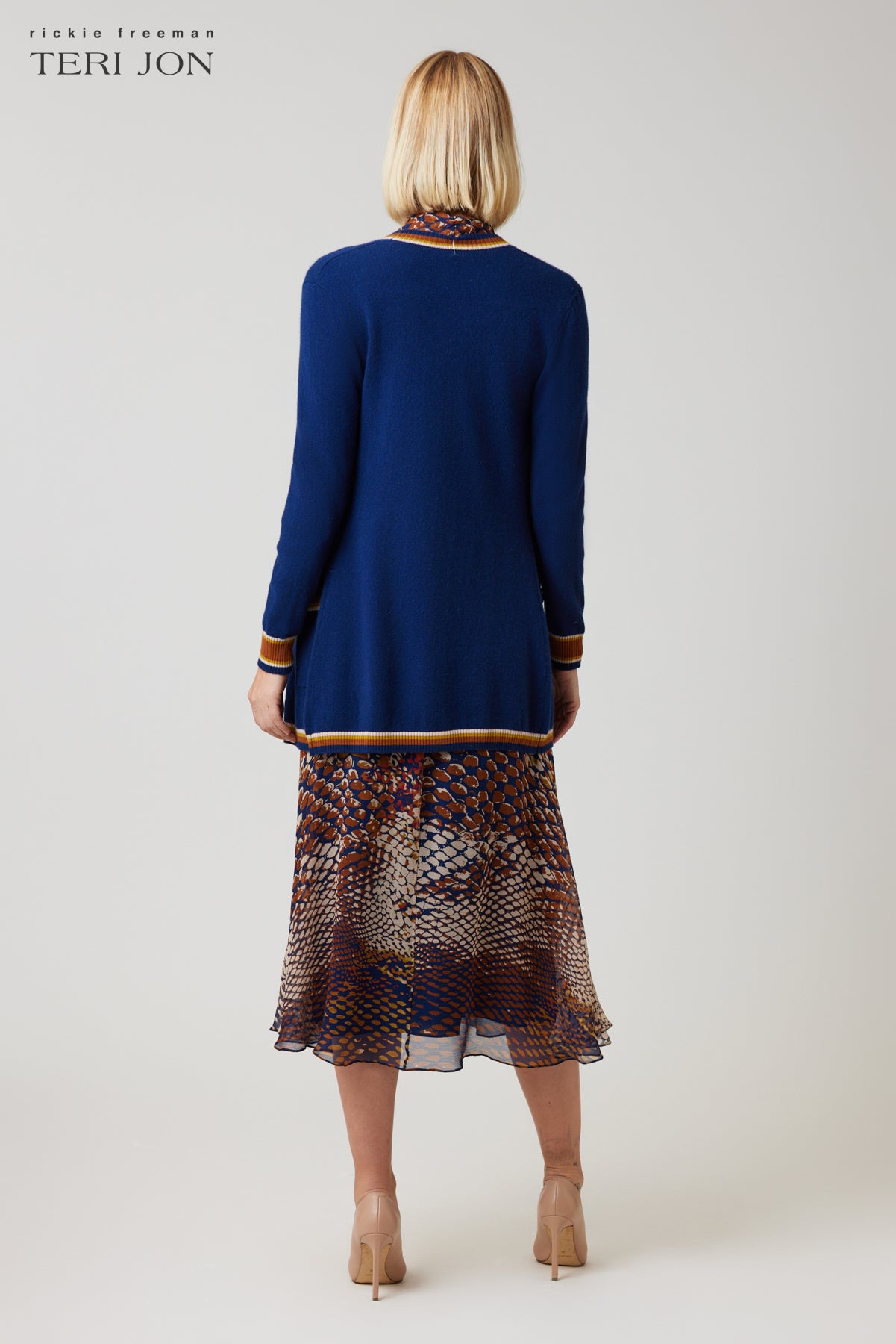 Color_Navy Multi