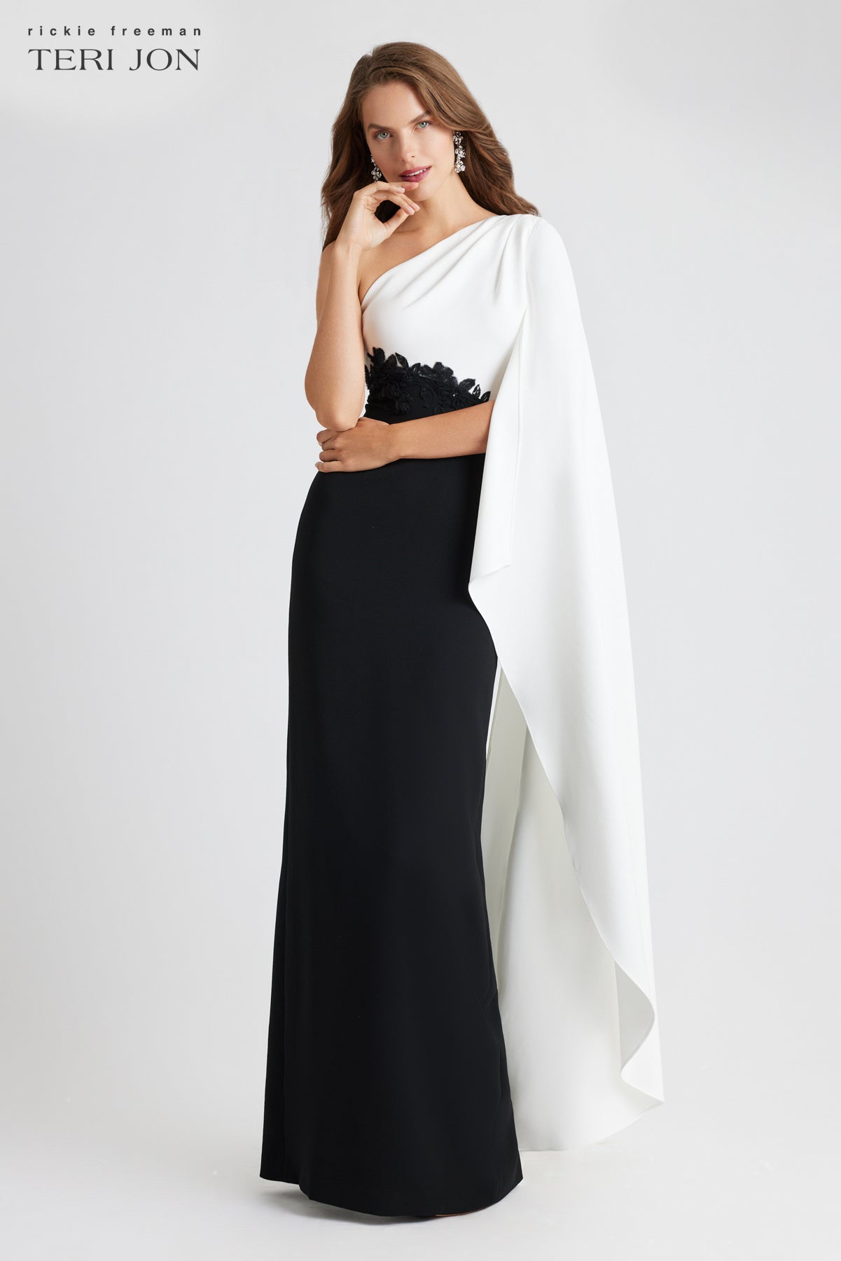 Color_Black White