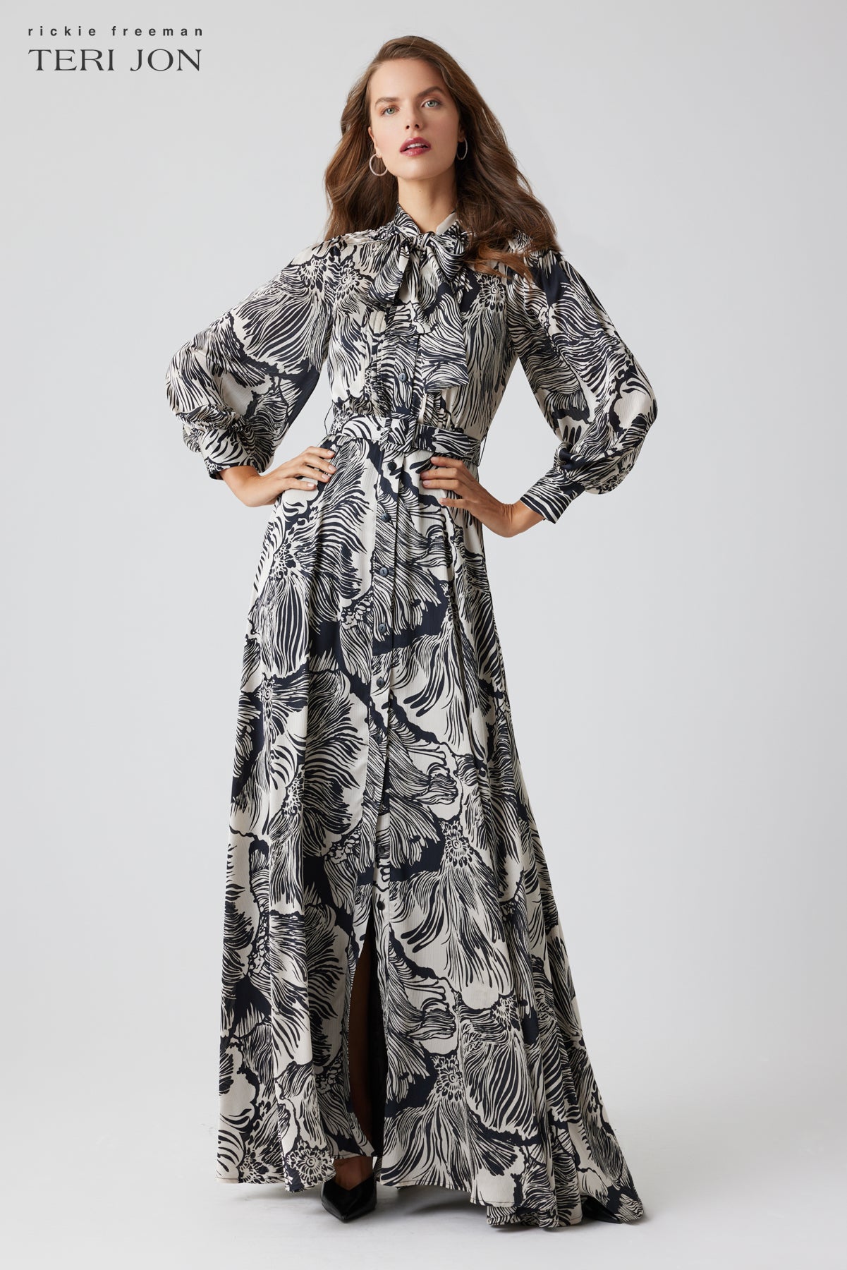 Color_Black Ivory