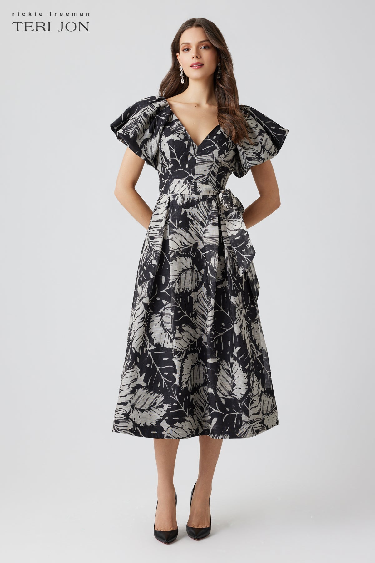 Color_Black Ivory