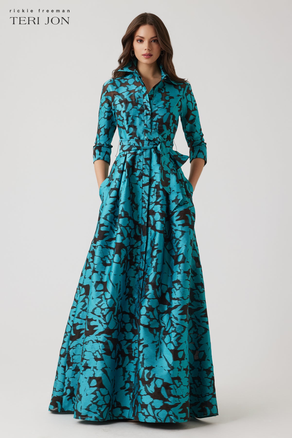 Color_Turquoise Black