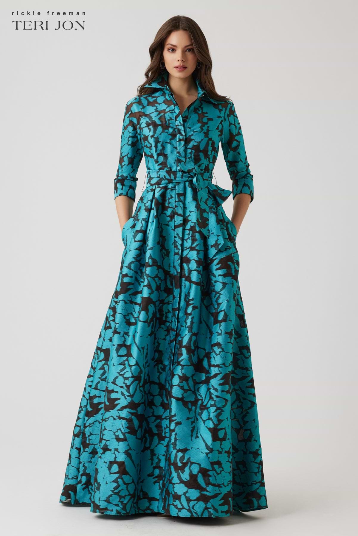 Color_Turquoise Black