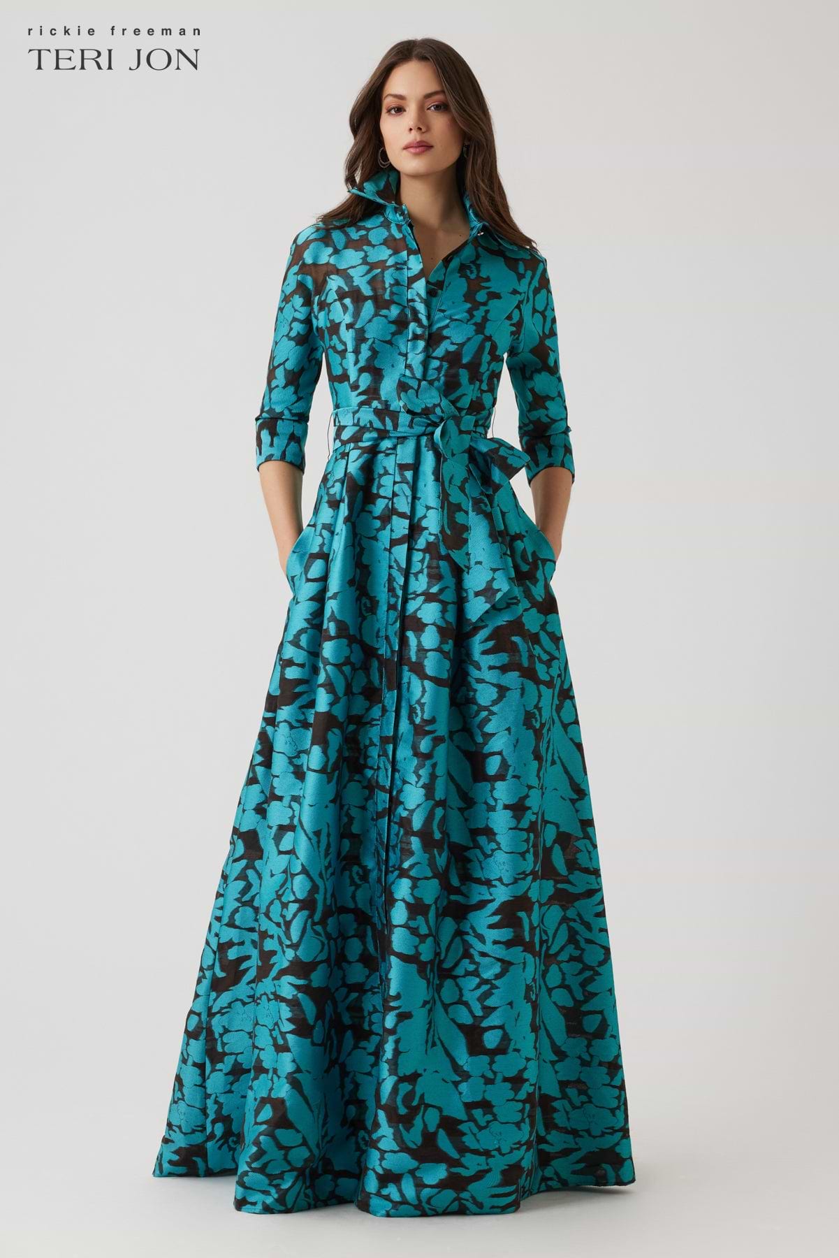 Color_Turquoise Black