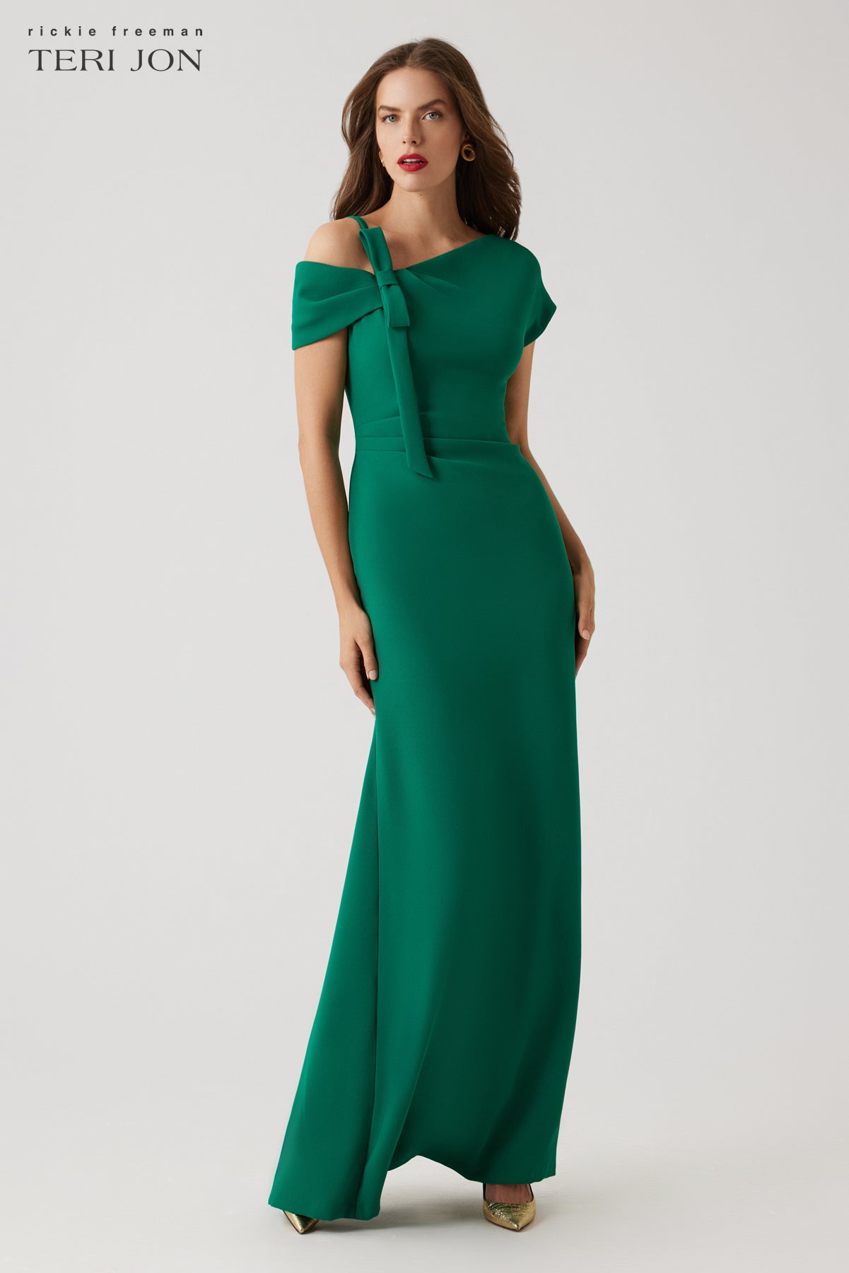 Color_Kelly Green