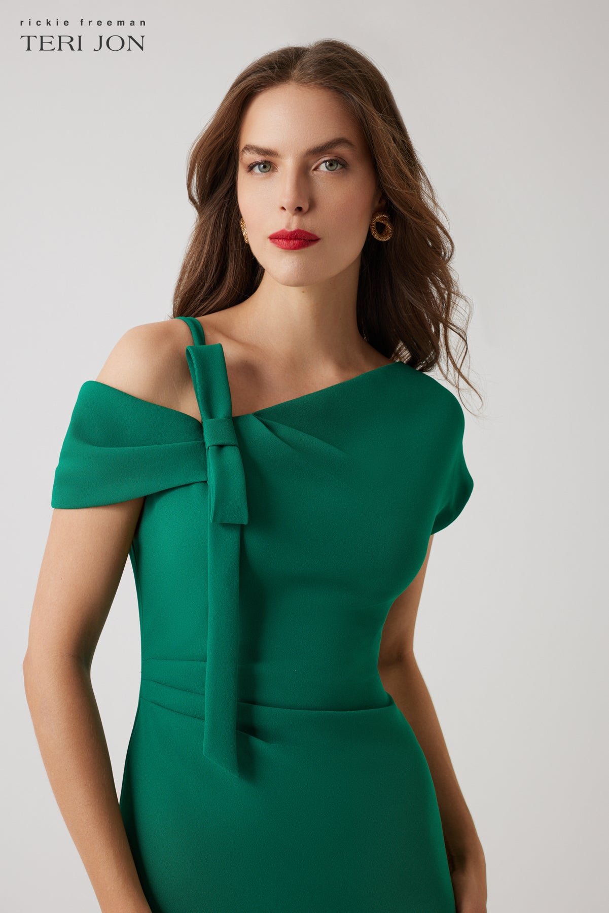 Color_Kelly Green