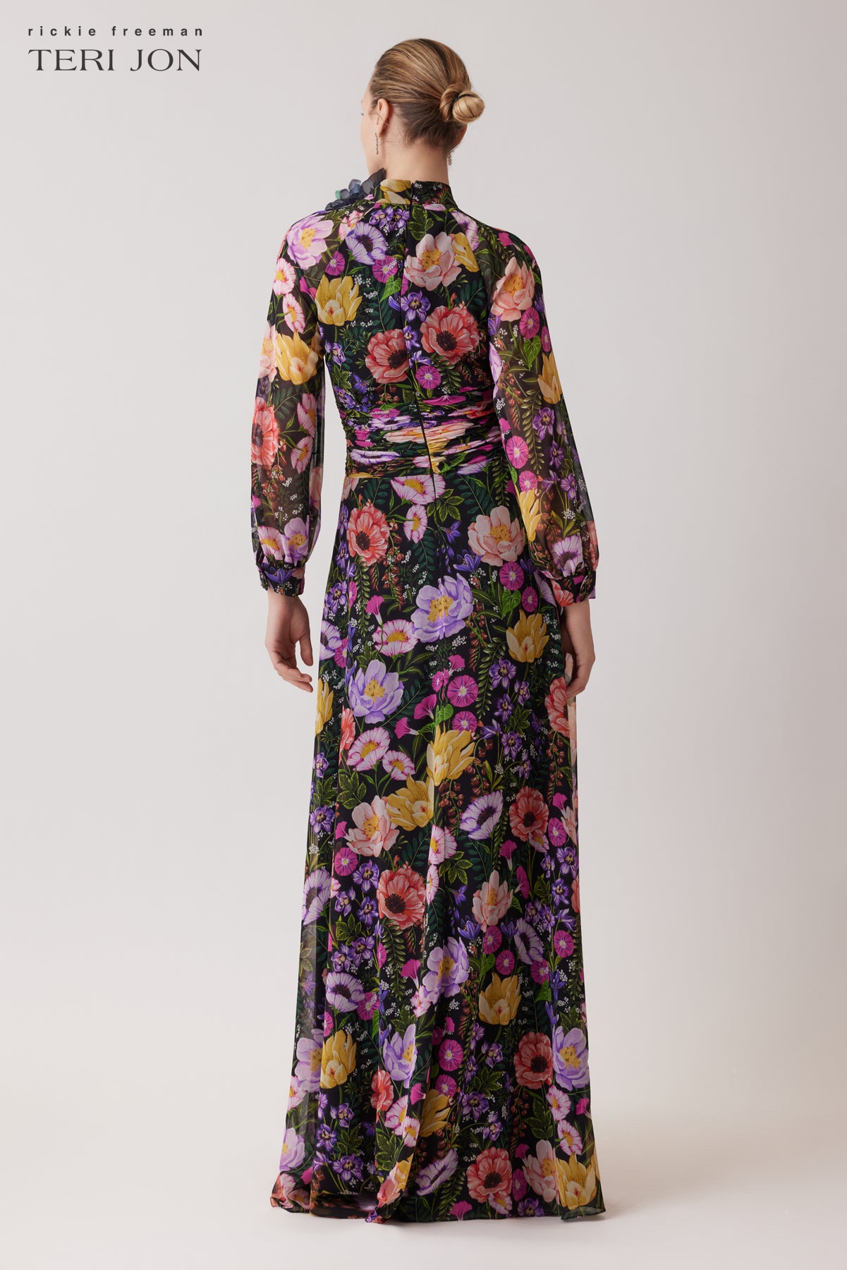 Color_Black Multi