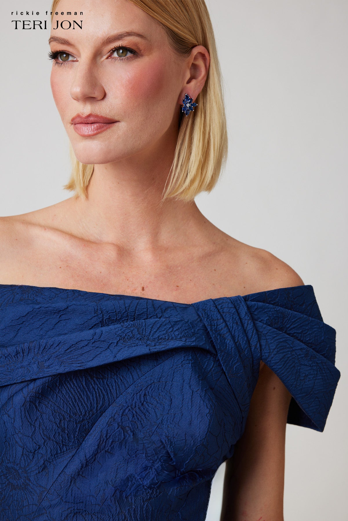 Jacquard Asymmetrical Bow Gown – Terijon.com
