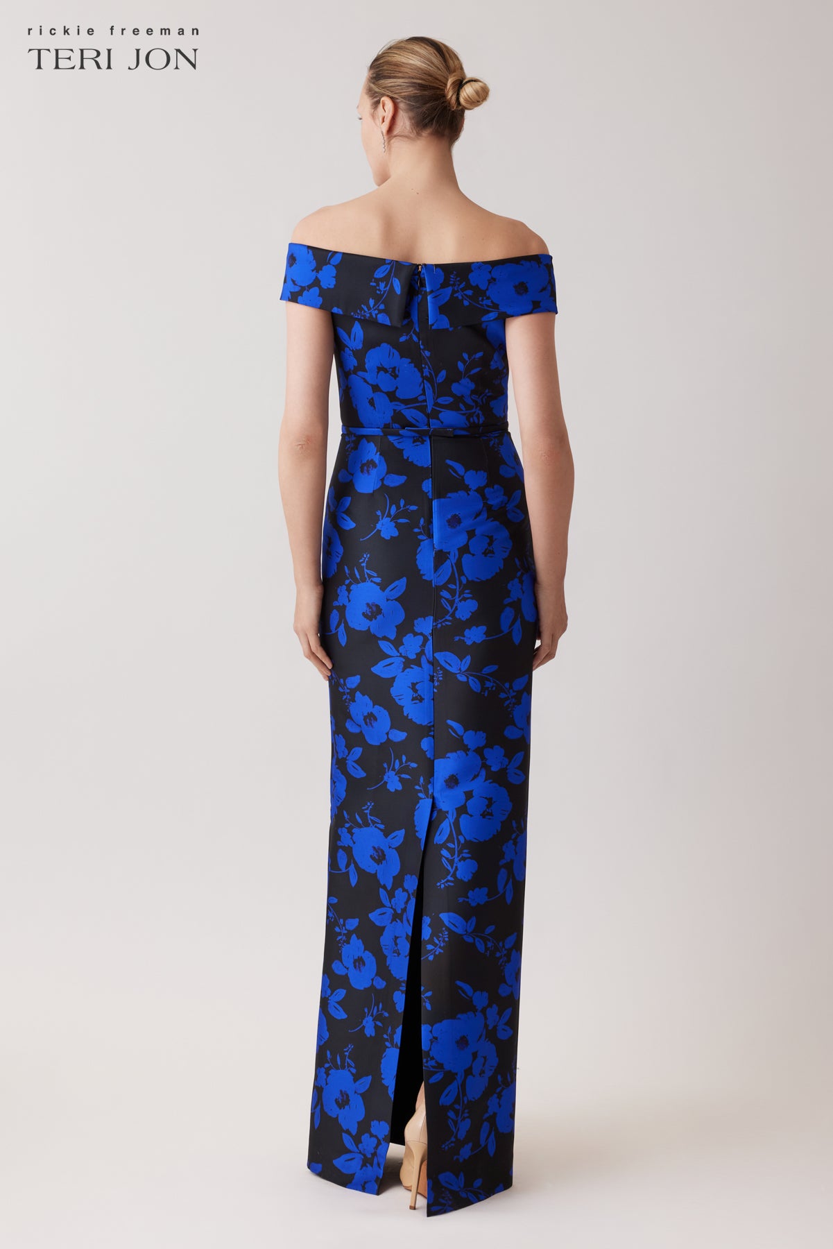Color_Black Cobalt