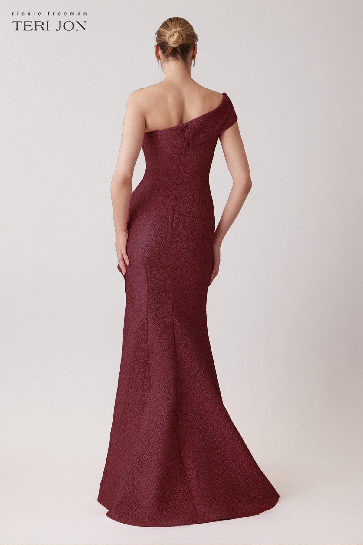 Metallic Jacquard One Shoulder High Low Gown – Terijon.com