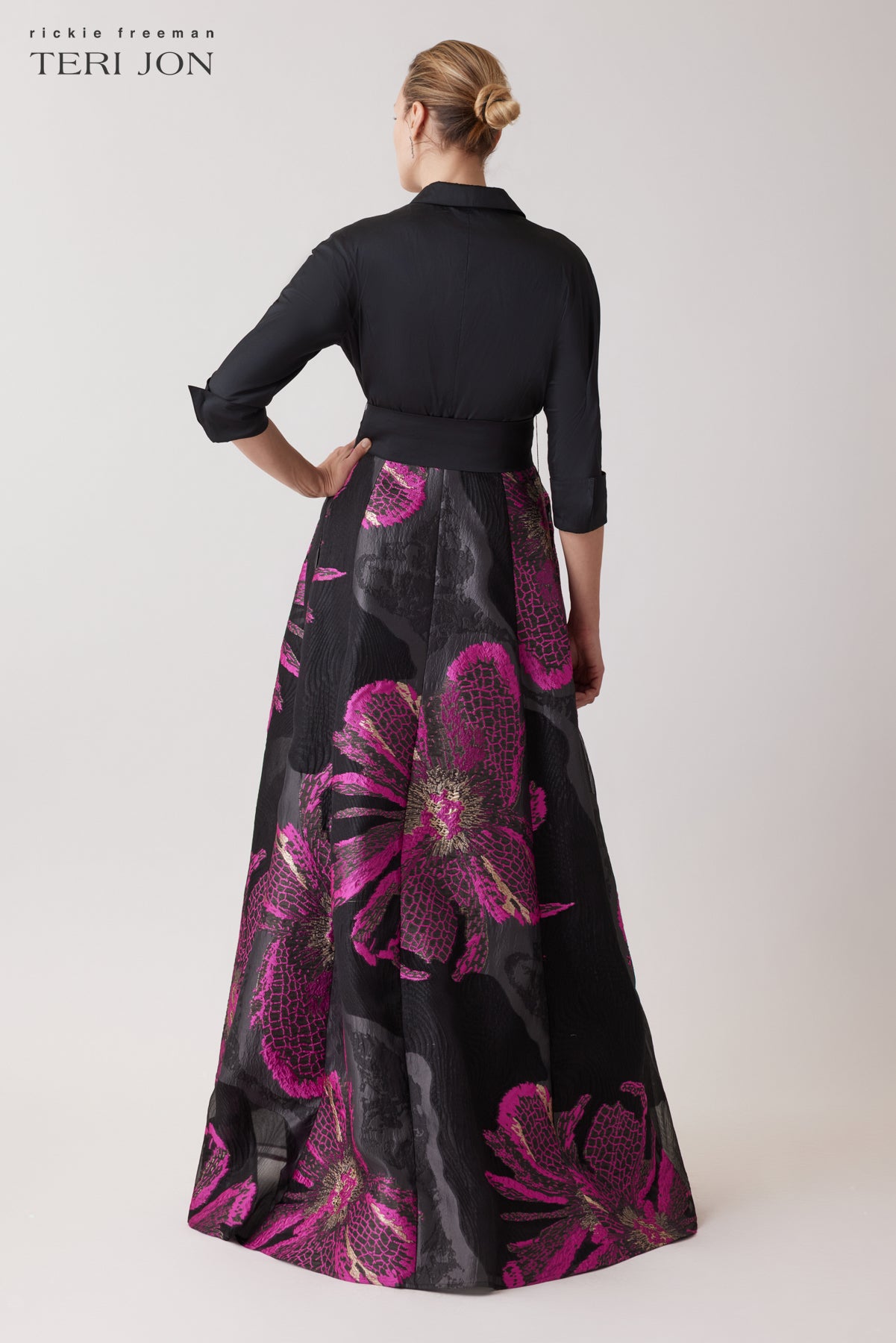 Color_Black Magenta
