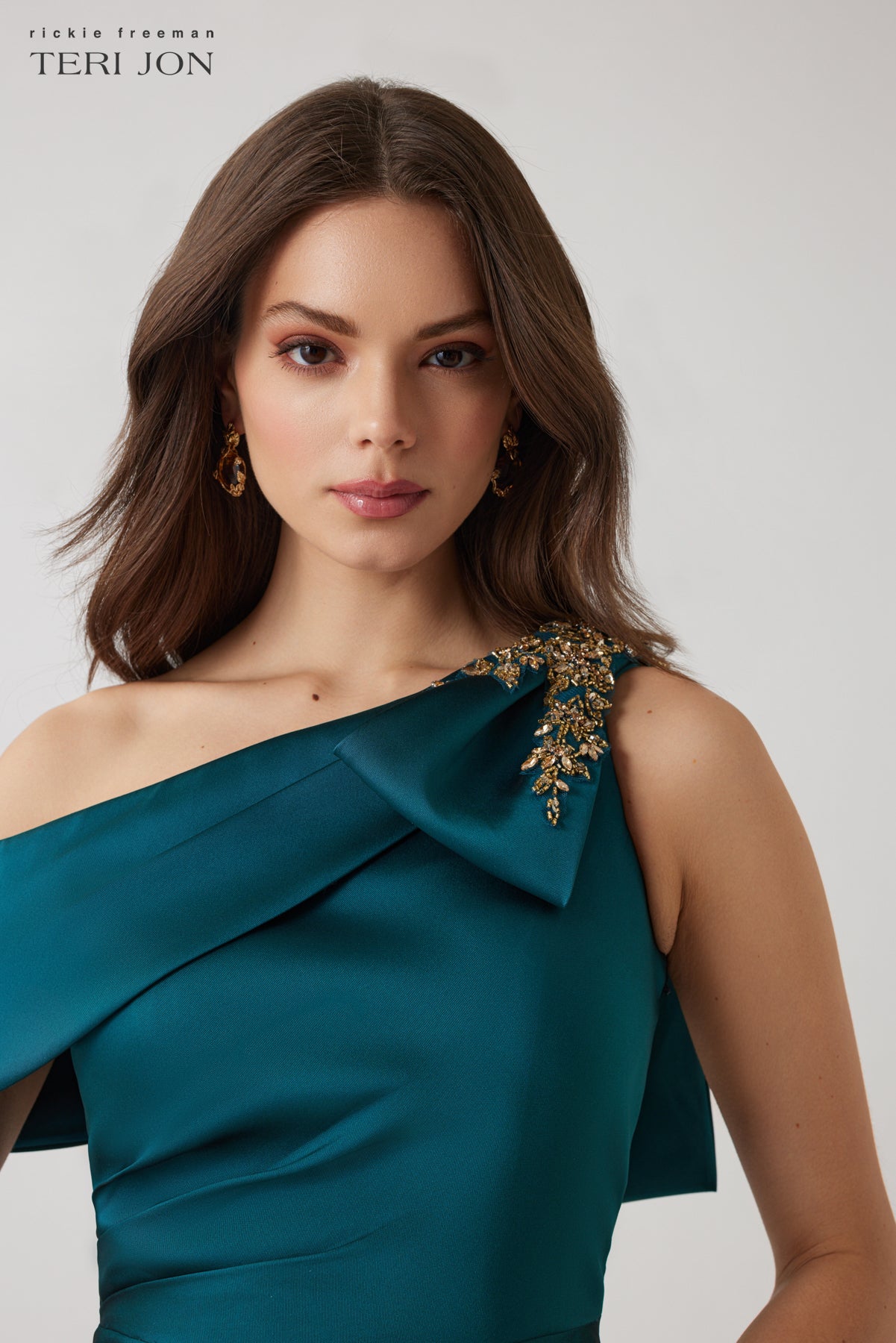 Color_Peacock