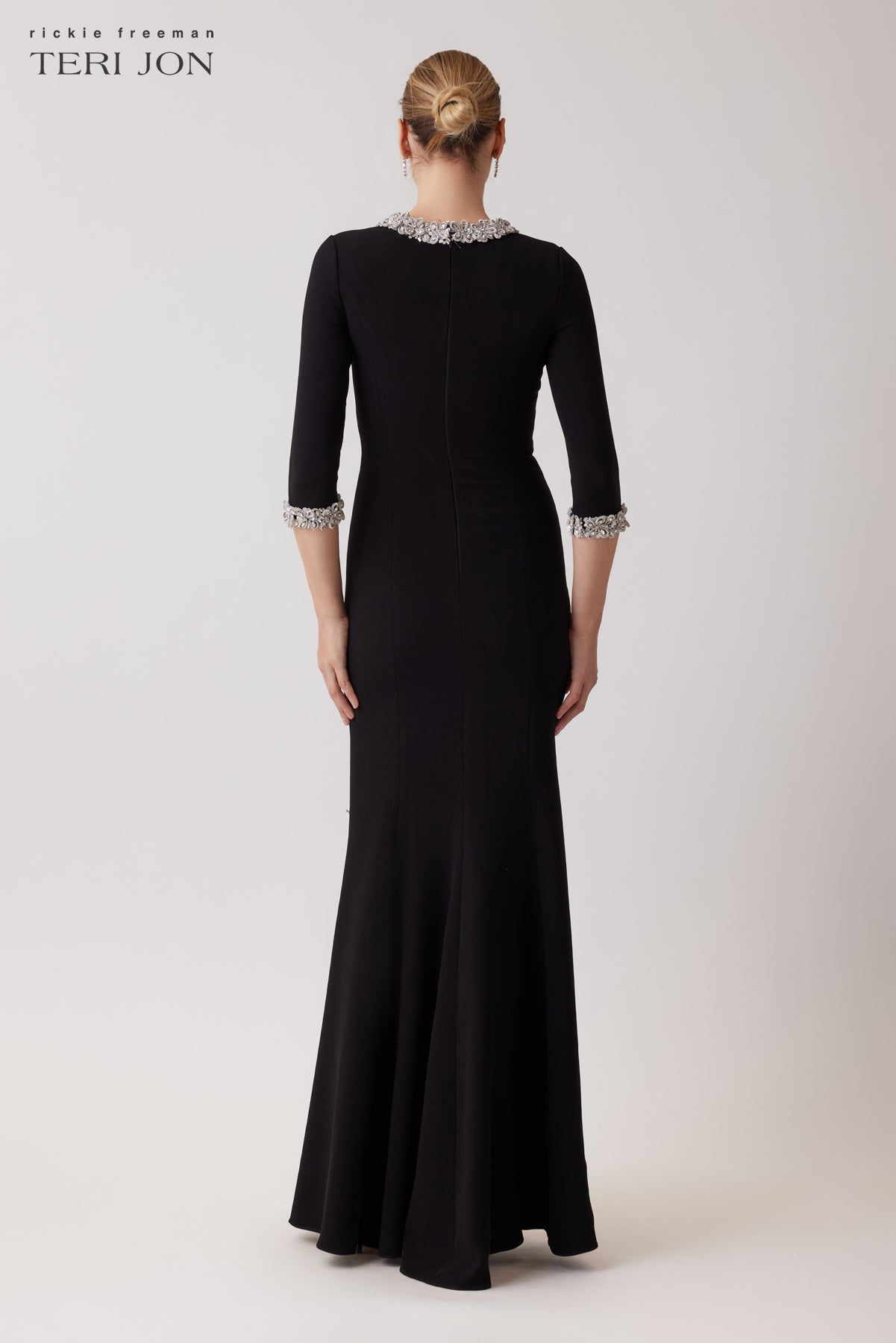 Color_Black