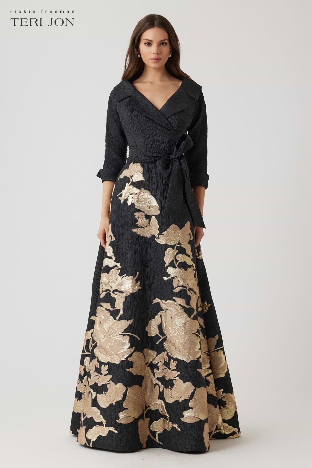 Color_Black/Gold