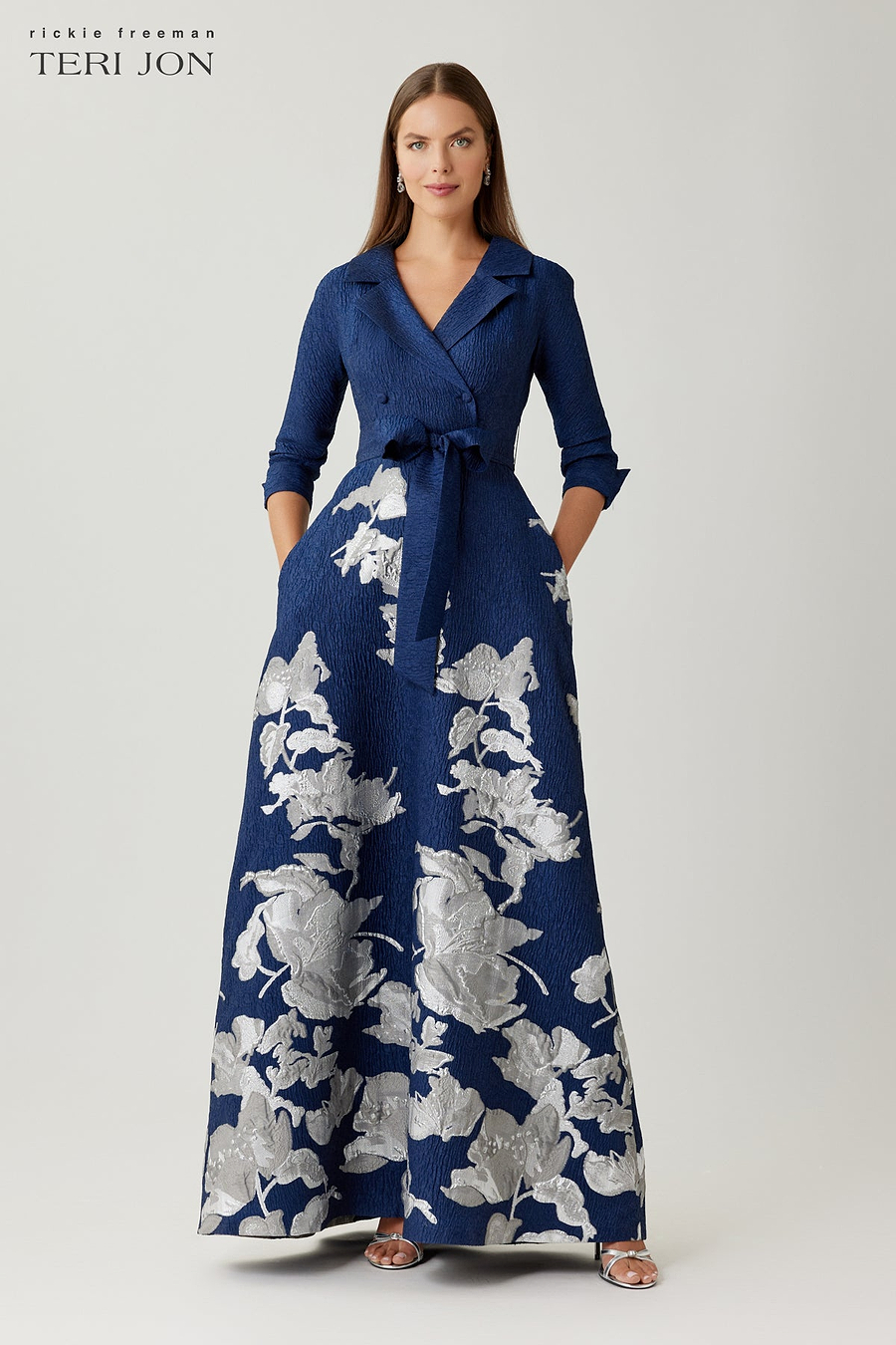 Color_Navy Silver