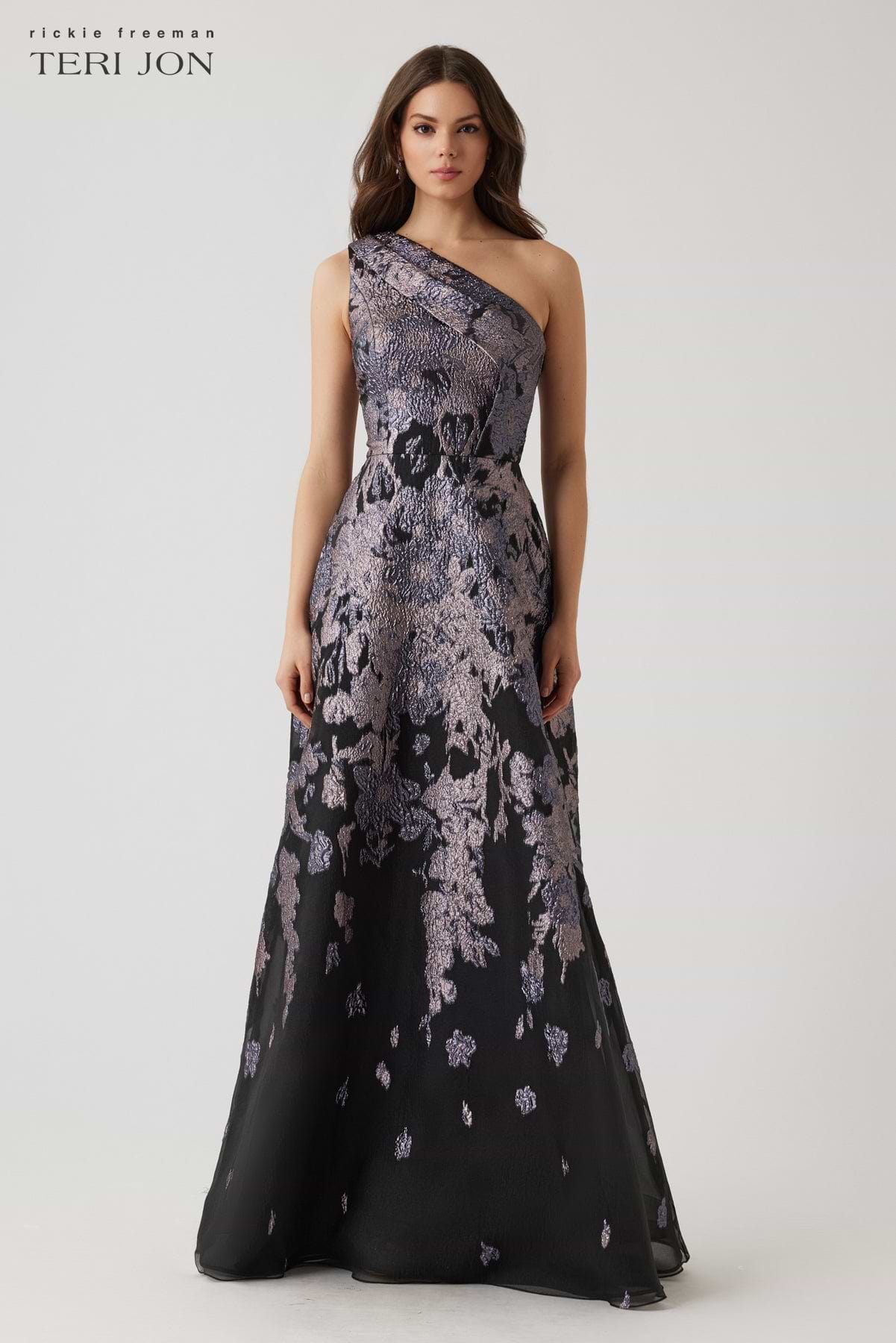 Color_Black Amethyst