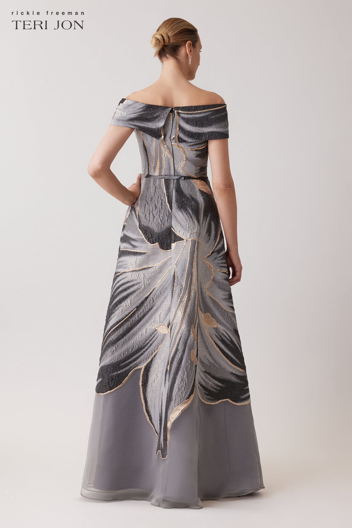 Color_Grey Multi