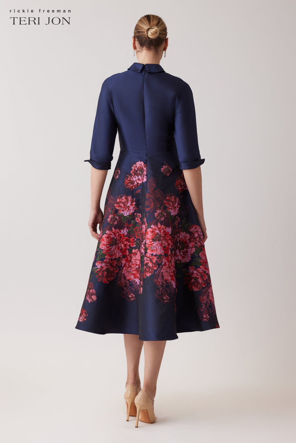 Color_Navy Multi