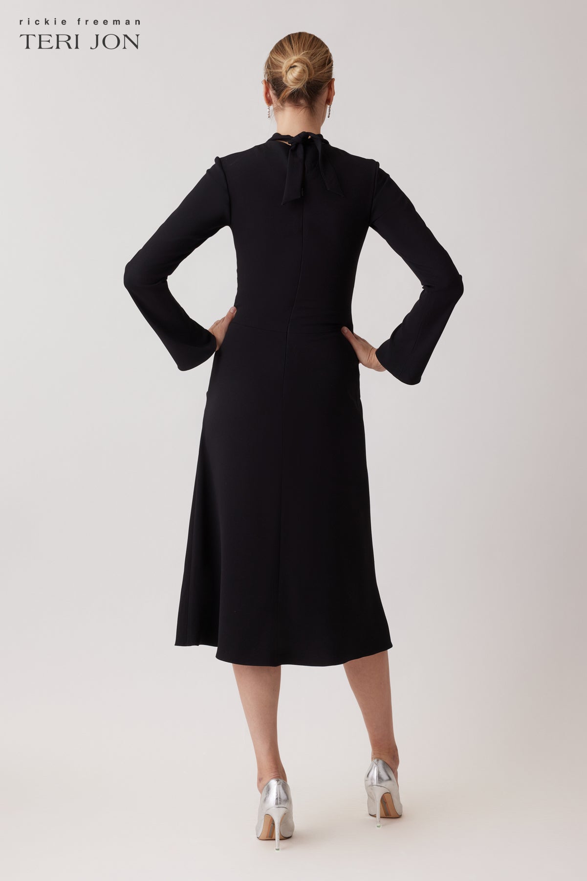 Color_Black Multi