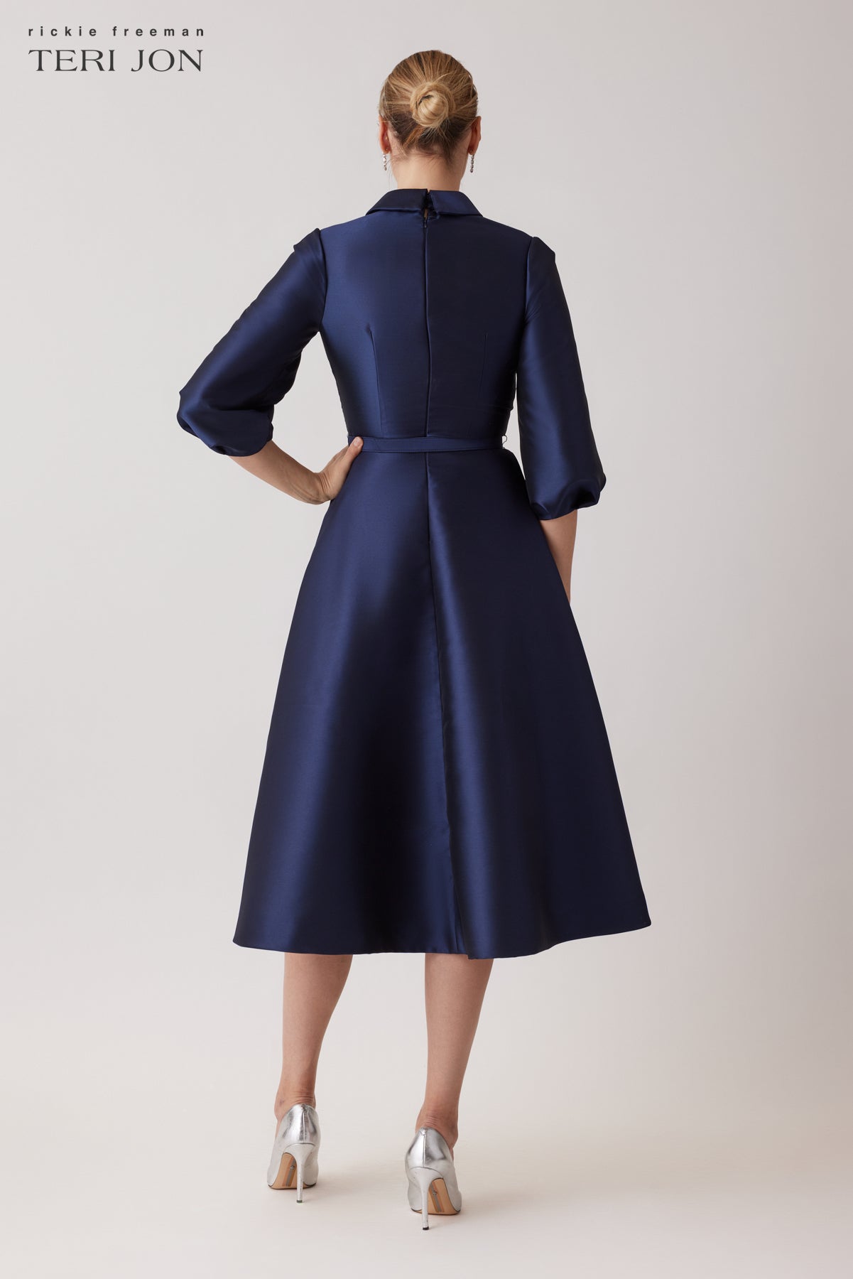 Color_Navy Multi