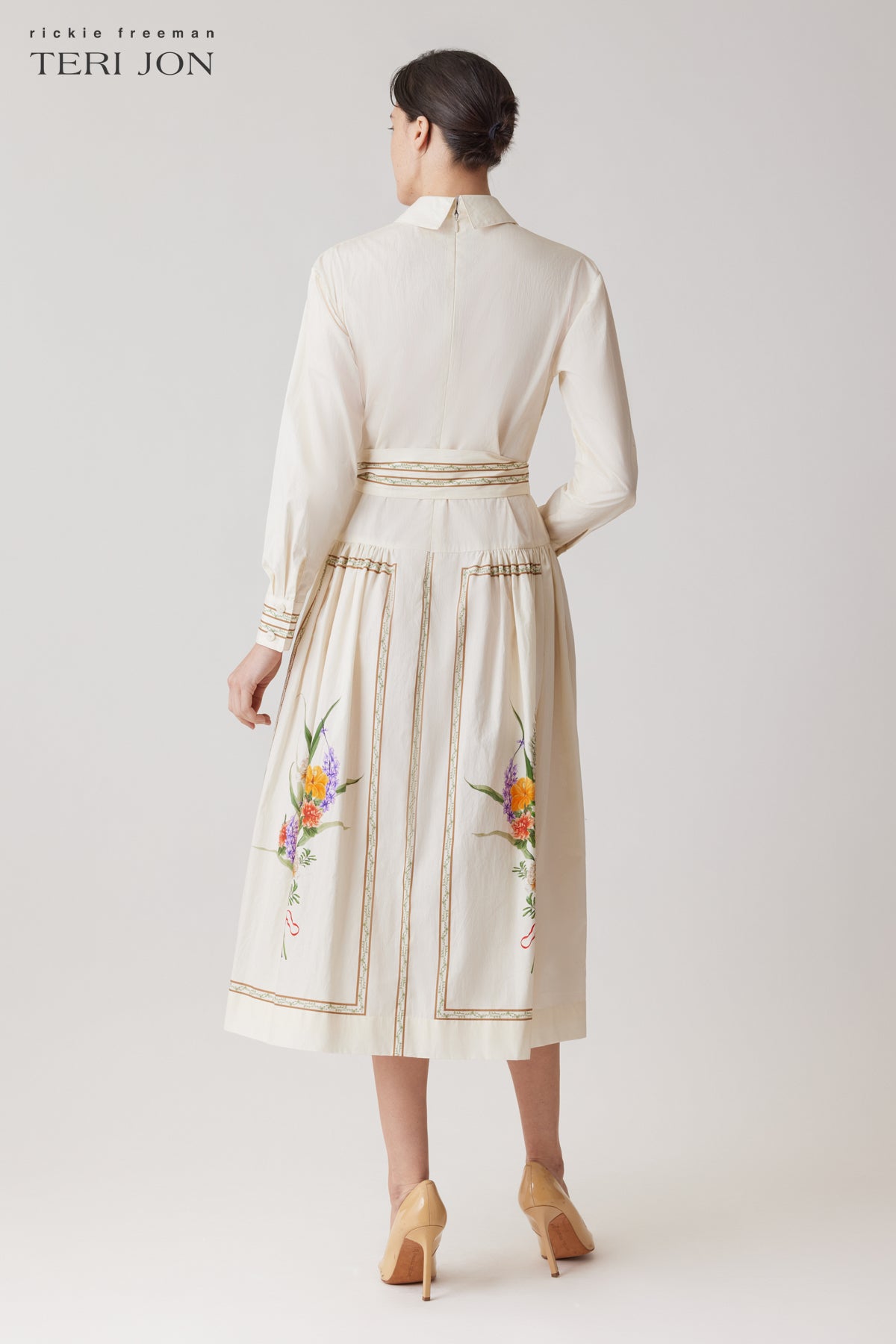 Color_White Multi
