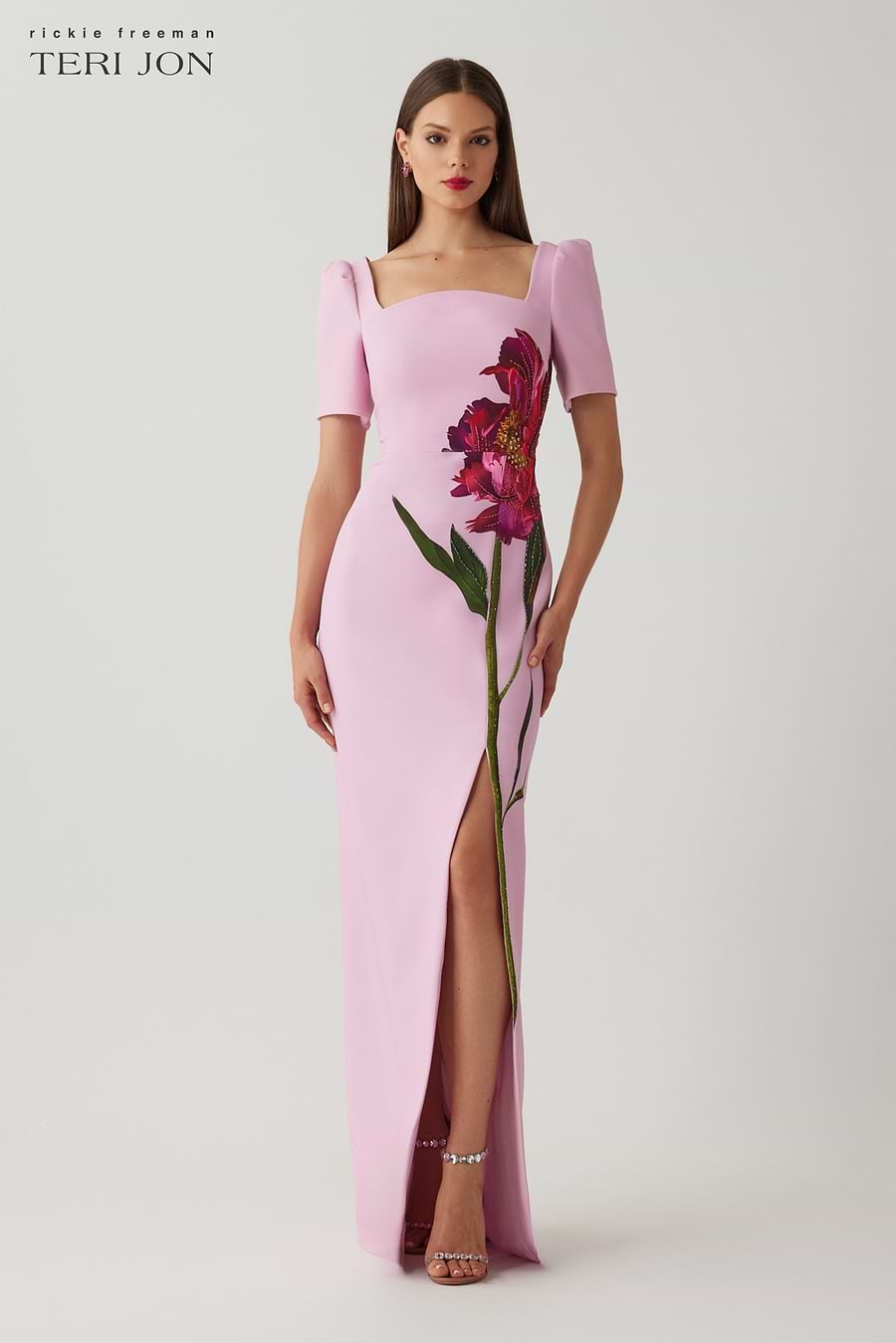 Teri Jon Crepe Flower Print Short Sleeve Column Gown Size 4 Teri Jon Crepe Flower Print Short Sleeve Column Gown Size 4