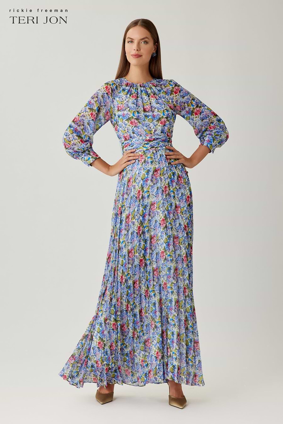 Teri Jon Chiffon Print Long Sleeve Pleated Gown Size 6 Teri Jon Chiffon Print Long Sleeve Pleated Gown Size 6