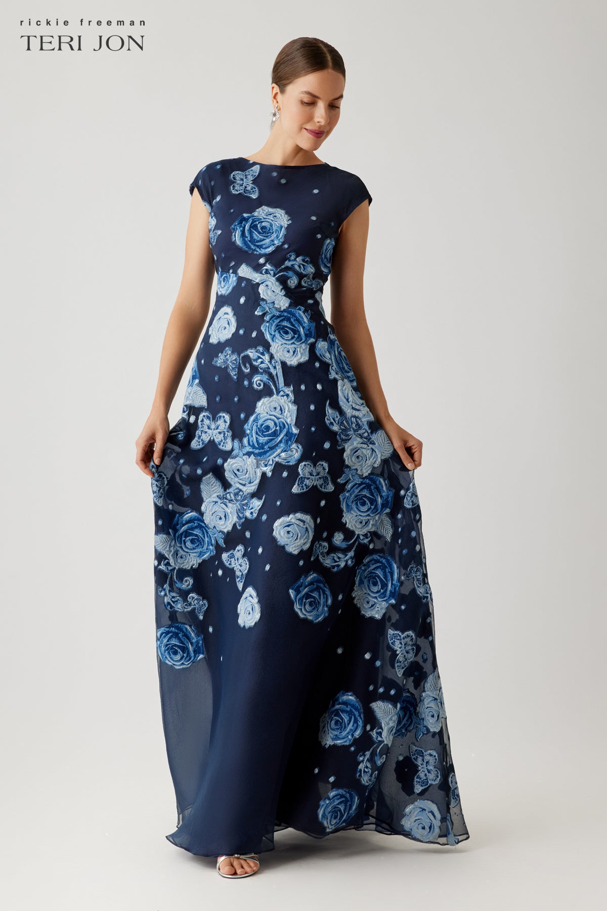 Color_Navy Multi