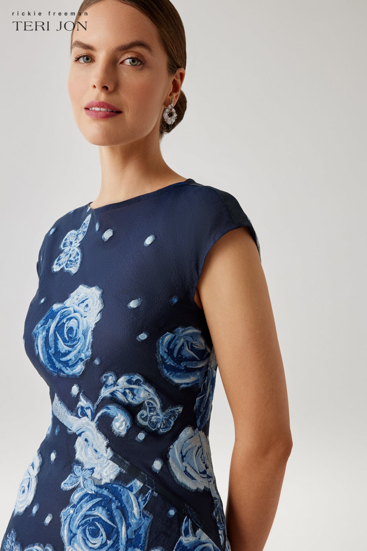 Color_Navy Multi