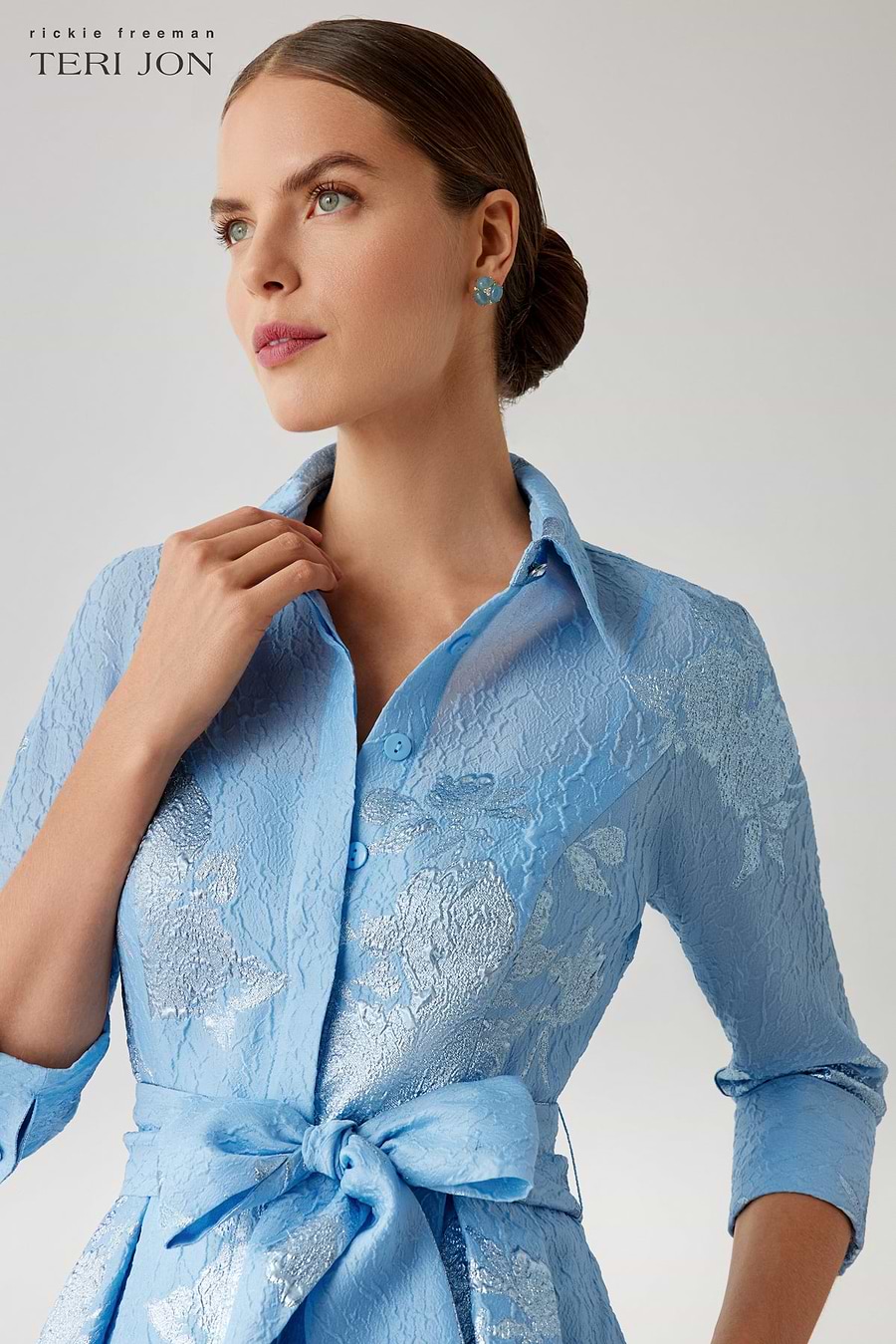 Color_Powder Blue Multi