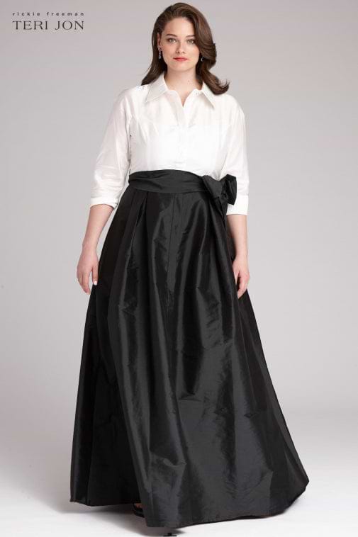 Black and White Plus Size Image
