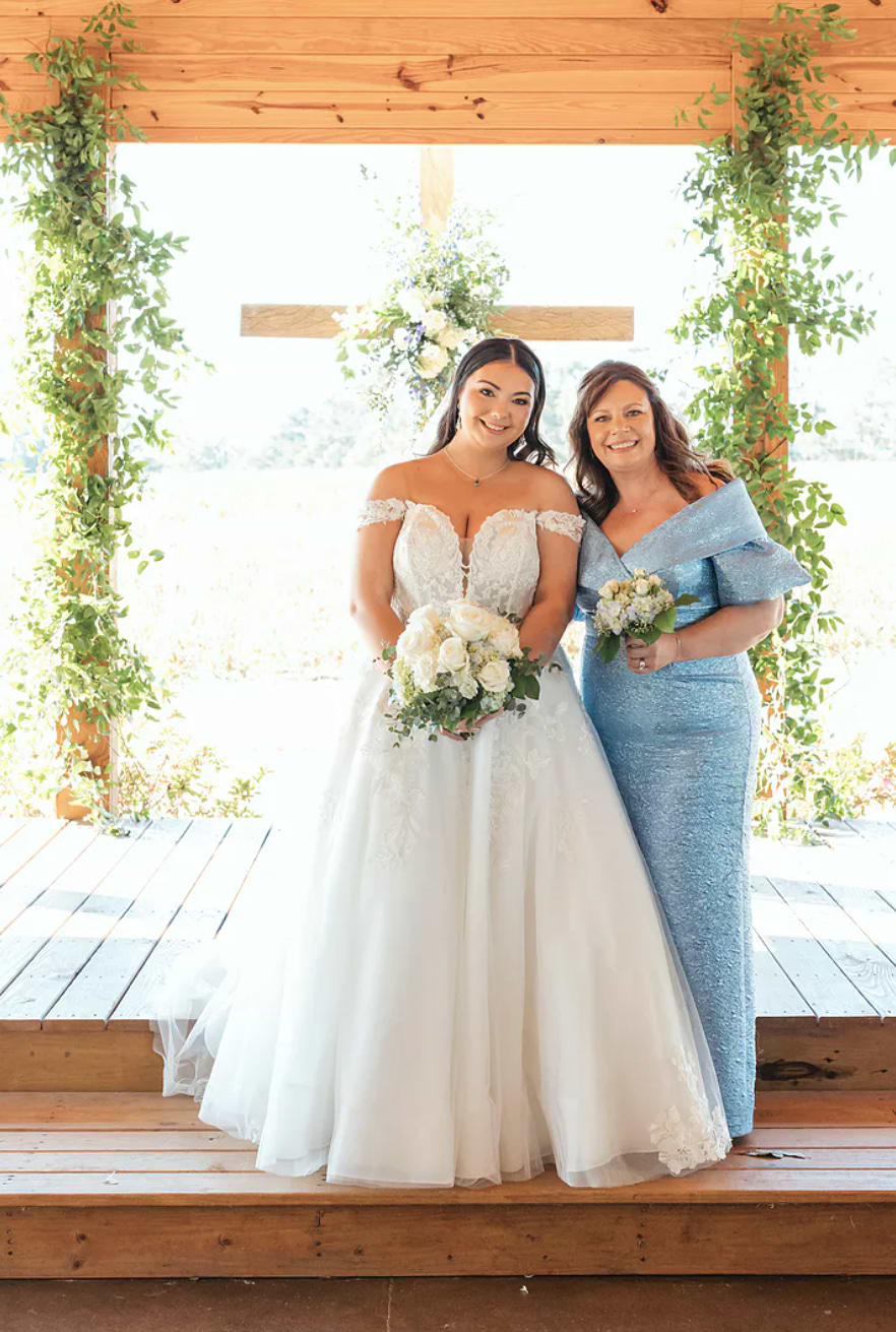 buying a wedding dress before you're engaged Why I'm Glad I Tried on Wedding Dresses Before Getting Engaged