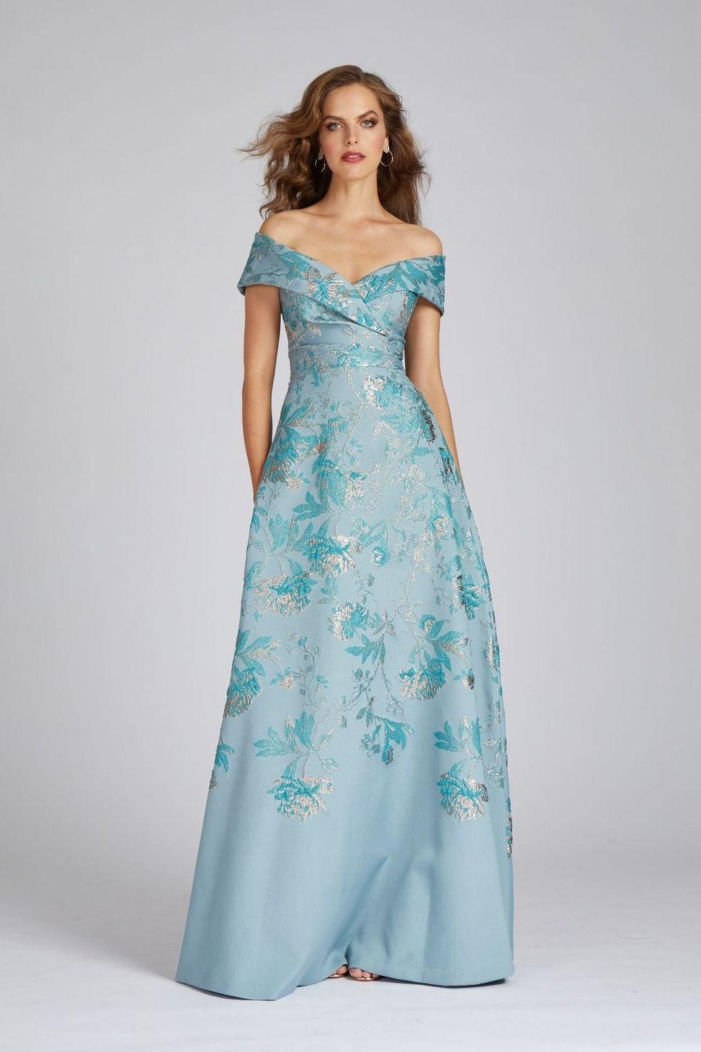 The Best Dresses For A Petite Body Type Terijon.com The Best Dresses For A Petite Body Type Terijon.com