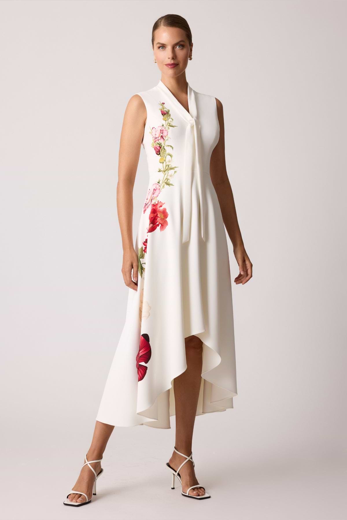 What To Wear to a Graduation Party Terijon.com What To Wear to a Graduation Party Terijon.com