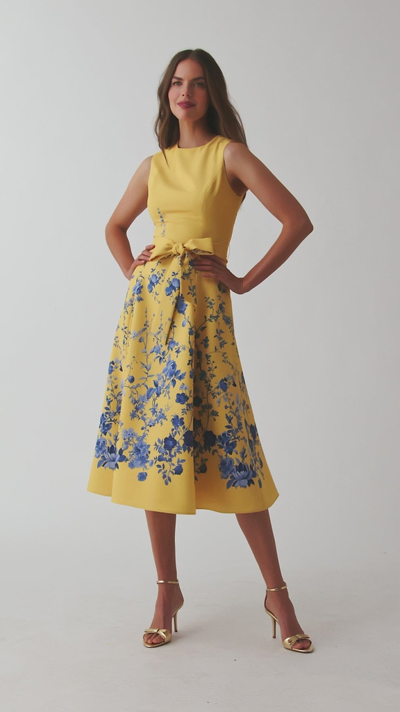 a line stretch dress Crepe Floral Printed A-line Dress – Terijon.com
