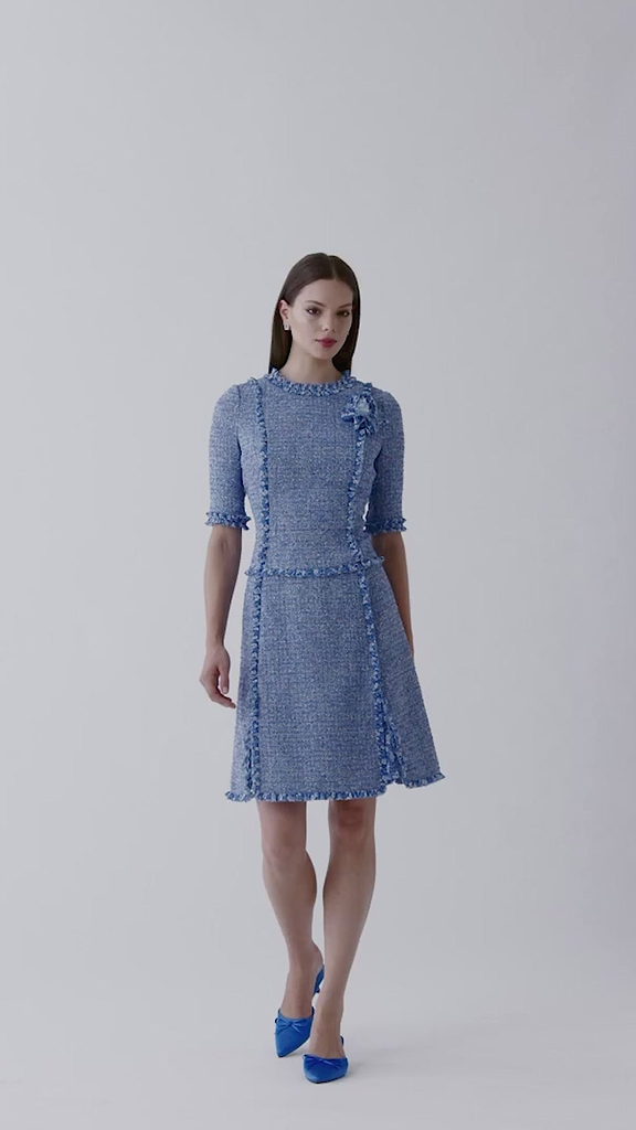 Color_Blue White