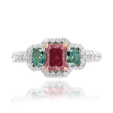 LEIBISH red diamond ring with a 0.53 carat fancy red