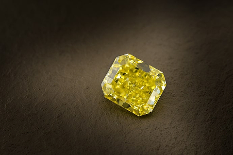 LEIBISH 17 carat radiant shaped yellow diamond