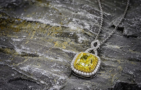 Yellow diamond pendant by LEIBISH